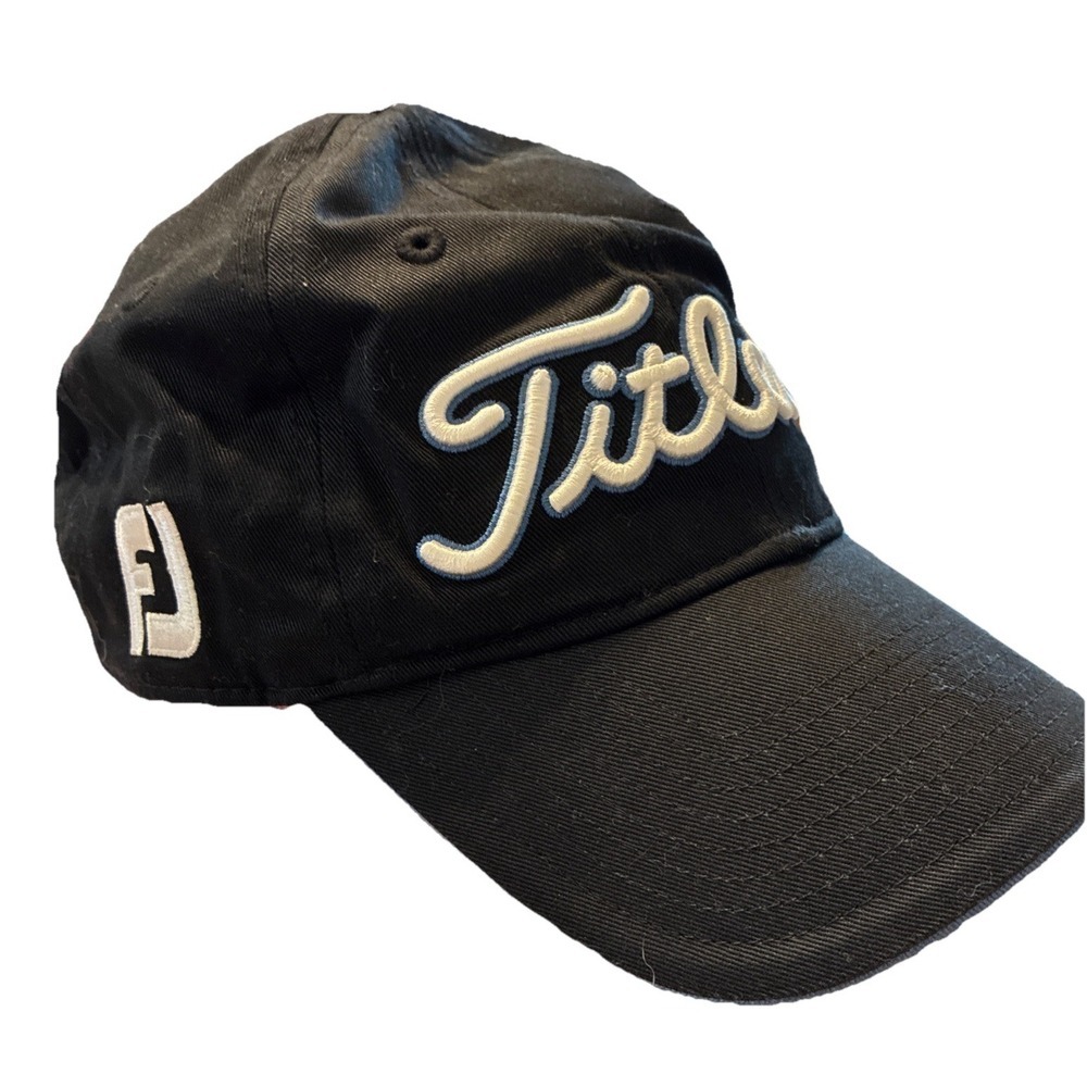 Footjoy FJ Titleist Pro V1 Black Golf Hat Adjustable Country Club Athleisure